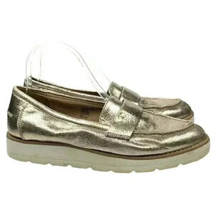 A new day flats size 8 gold metallic faux leather oxfords Academia flatforms